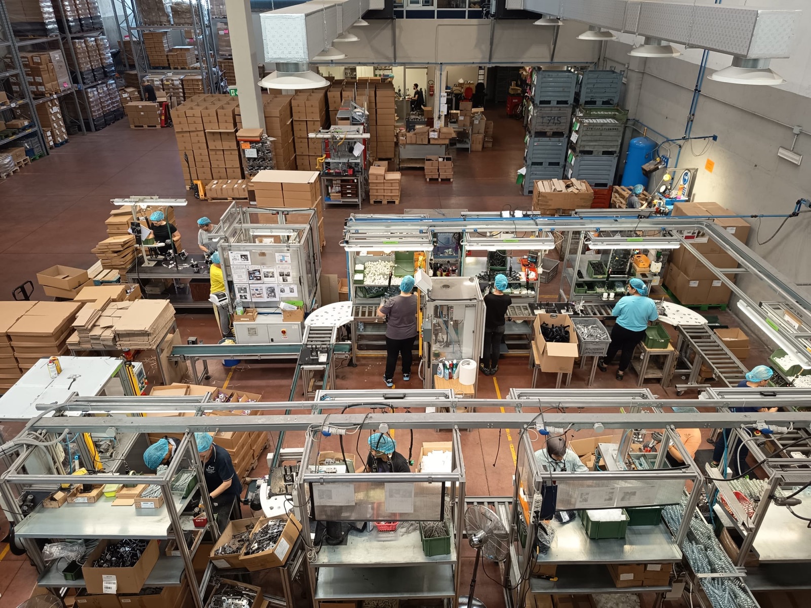 Reparto produttivo di GMG Industriale